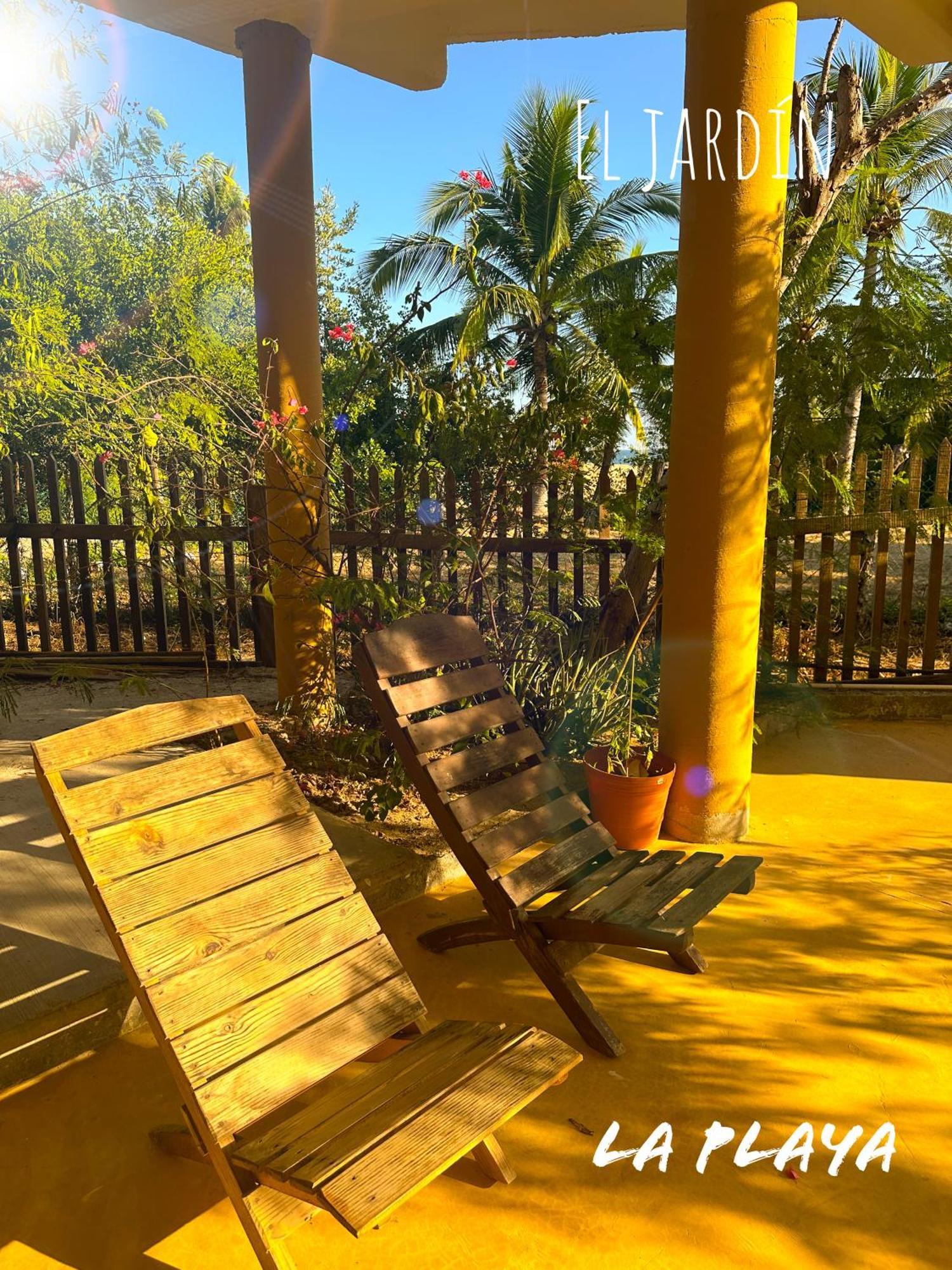 Hotel La Playa Масунте Екстериор снимка
